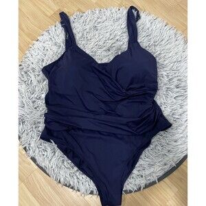 Jantzen Swimsuit Womens 24 W Navy‎ One Piece front wrap Side pleating shelf bra